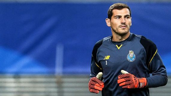 Iker Casillas says his Twitter account was hacked after deleting 'I'm gay' tweet