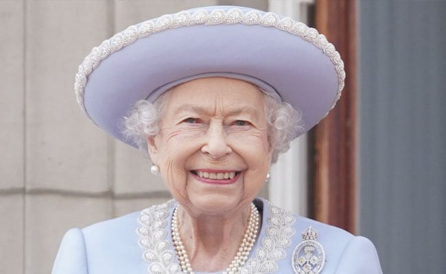 "London Bridge Is Down": The Code Word For Queen Elizabeth's Death