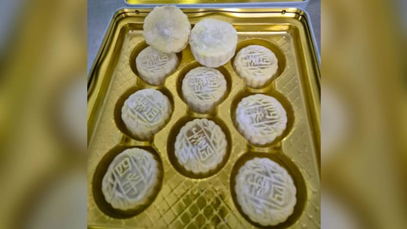 Recall Issued for All Batches of Four Seasons Durian Mini D24 Mooncakes Due to Bacteria Contamination