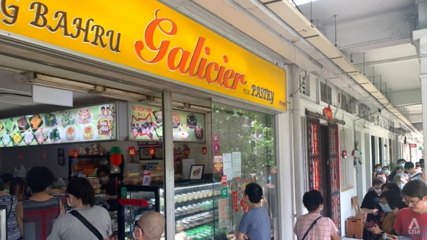 Long queues at popular Tiong Bahru Galicier Pastry bakery